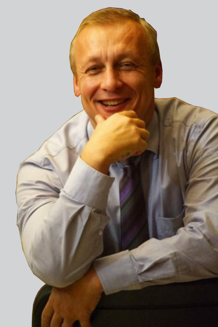 Михайлов Виктор